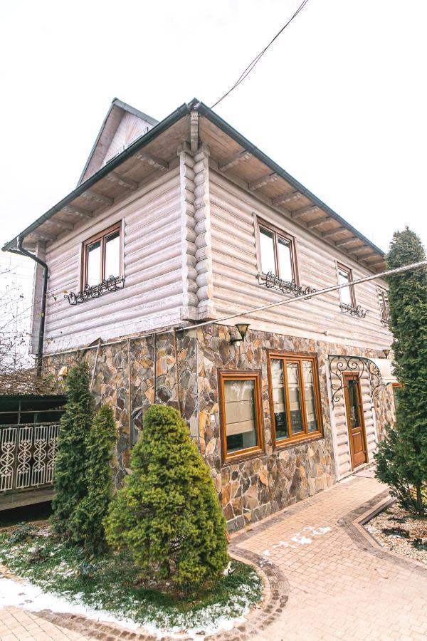 Котедж У Марка Yaremche Bagian luar foto